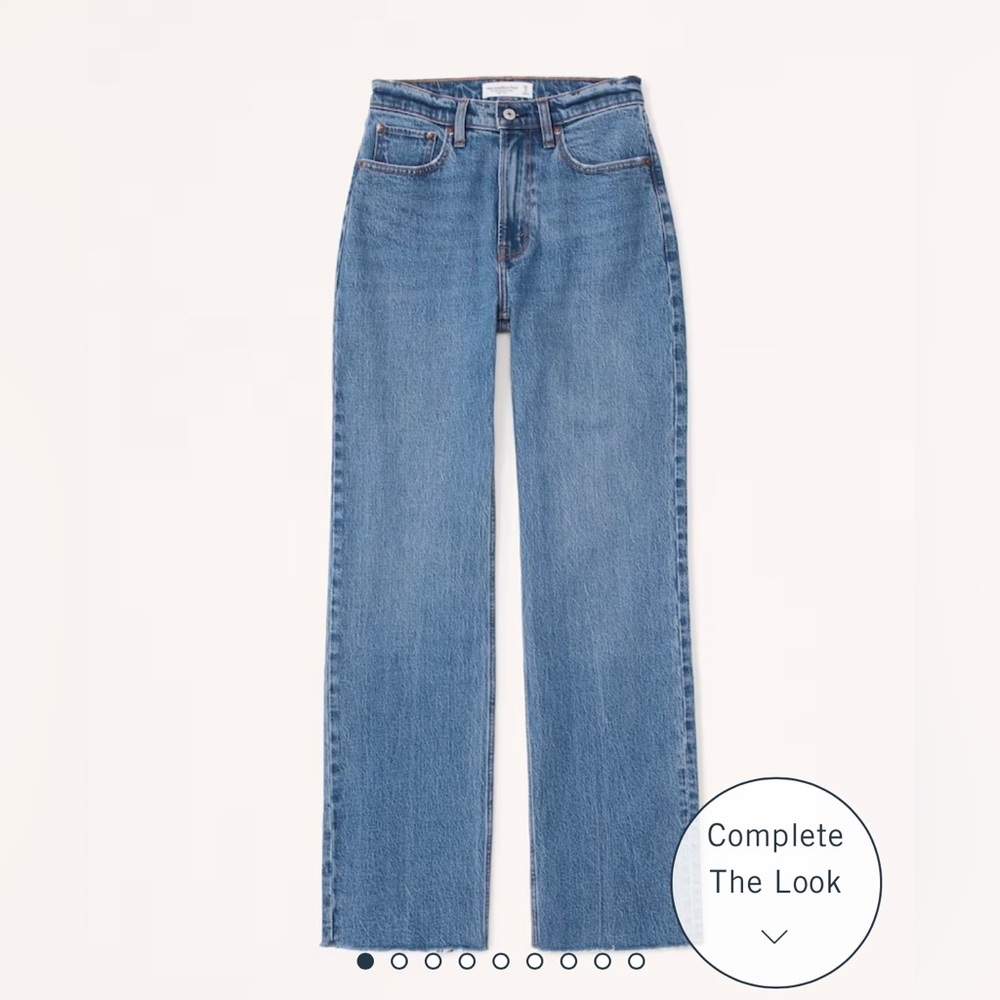 Abercrombie Curve Love 90s High Rise Relaxed Jean